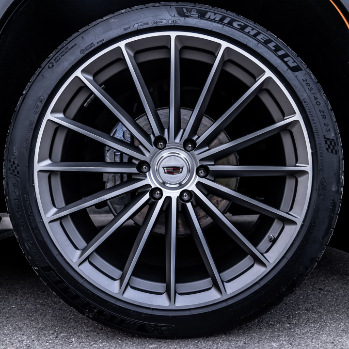 Cadillac Escalade 5 поколение диски